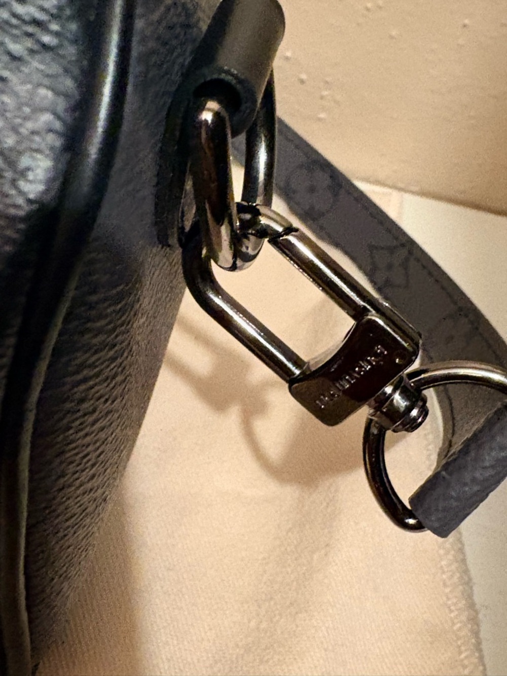 Louis Vuitton Monogram Eclipse Keepall XS - Picture 4 of 16